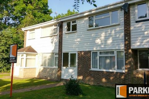Benbow Gardens, Calmore 3 bed terraced house for sale
