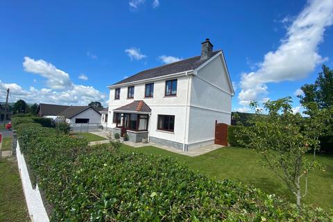 Penrhiwllan, Llandysul, SA44 4 bed detached house for sale