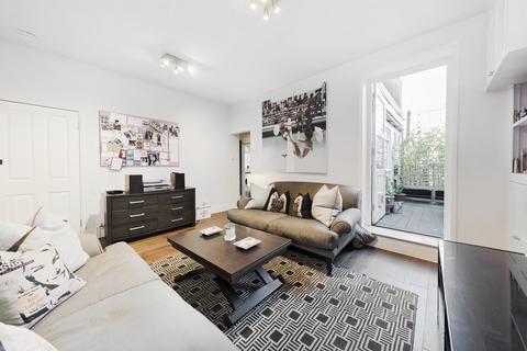 Upcerne Road, Chelsea 3 bed apartment for sale