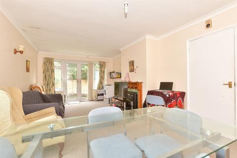 New Street, Canterbury, Kent 2 bed detached bungalow for sale