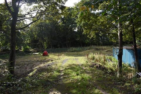 adjacent to fish pond, Washer Lane... Land for sale