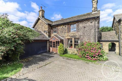 Wigton Gate, Alwoodley, Leeds 4 bed detached house for sale