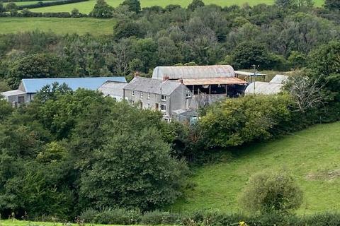 Penrhiwllan, Llandysul, SA44 3 bed property with land for sale