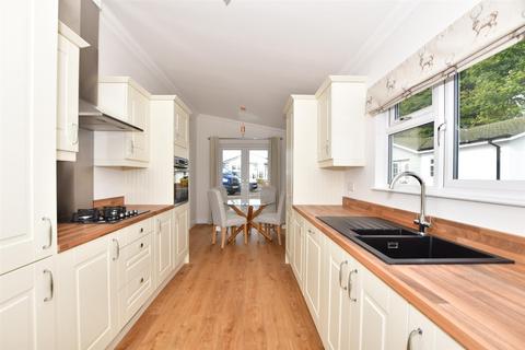 London Road, Mill View Park, West... 2 bed park home for sale
