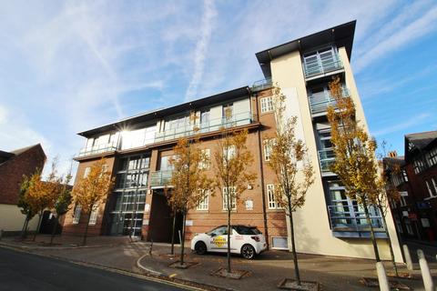 Post Office Avenue, Southport... 2 bed apartment for sale