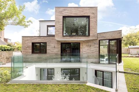 Bramcote Road, London SW15 5 bed detached house for sale