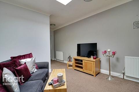 Salisbury Street, Swindon 1 bed apartment for sale
