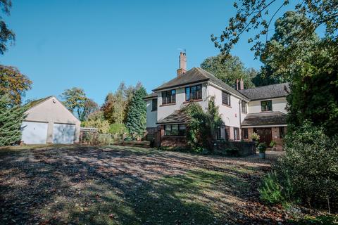 St. Mary's Lane, Louth LN11 0DT 5 bed detached house for sale