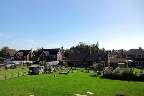 Main Road, Astwood, Buckinghamshire... 3 bed bungalow for sale