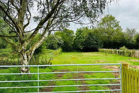 Claypit Lane, Fiskerton NG25 Plot for sale