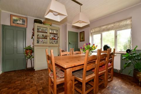 River Lane, Leatherhead, Surrey 4 bed semi