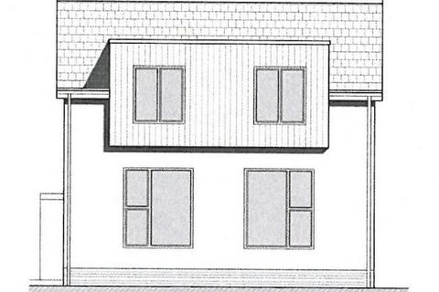 Lincoln Road, Skegness PE25 2 bed property with land for sale