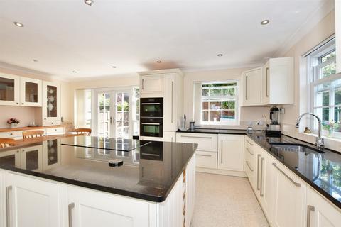 Cliftonville, Dorking, Surrey 3 bed end of terrace house for sale