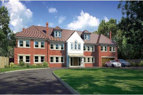 Nancy Down,  Watford,  WD19 8 bed detached house for sale