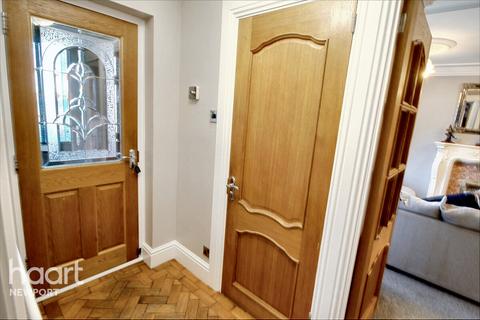 Pennyfarthing Lane, Caldicot 4 bed detached house for sale