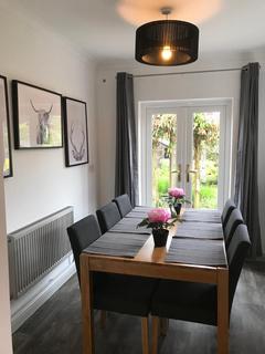 Delamere Road, Earley, Reading, RG6 6 bed semi