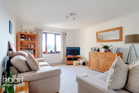 Bentley Way, Weston Road, Norwich 1 bed flat for sale