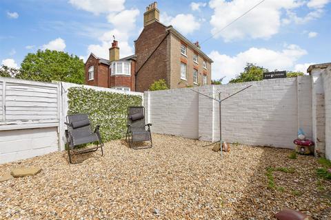 The Street, Woodnesborough, Sandwich... 3 bed semi