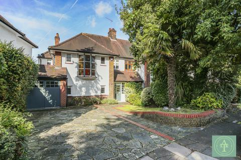 The Ridgeway, London, N14 4 bed semi