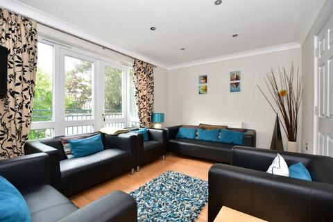 Fife Court, Cowes, Isle of Wight 5 bed end of terrace house for sale