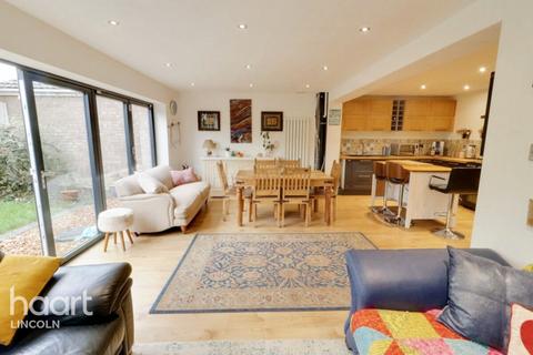 Helsby Road, Lincoln 4 bed detached house for sale