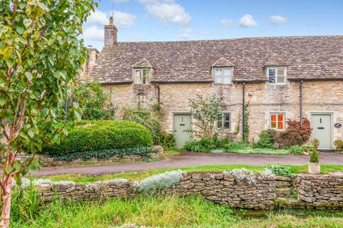 School Lane, South Cerney 2 bed cottage for sale