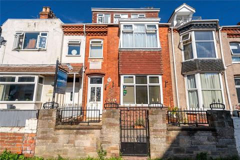 Albert Road, Cleethorpes... 8 bed terraced house for sale