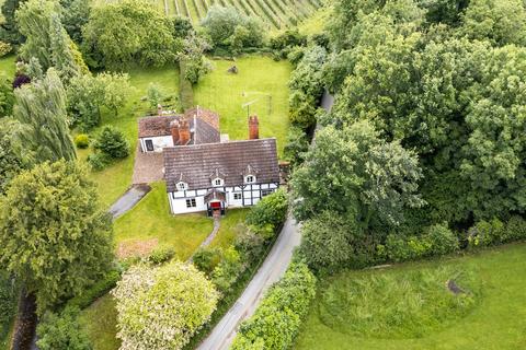 Perton, Stoke Edith, Hereford 3 bed character property for sale
