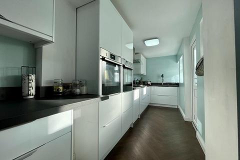St. Davids Crescent, Penarth 4 bed terraced house for sale