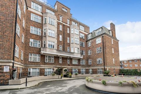 College Crescent, Swiss Cottage, NW3 2 bed apartment for sale