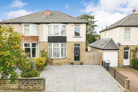 Imperial Road, Huddersfield, HD1 3 bed semi