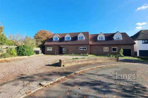 Tye Green Village, Harlow 6 bed detached house for sale
