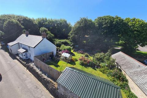 Five Lanes, Launceston 2 bed cottage for sale