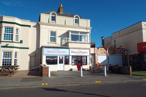 Esplanade, Burnham
