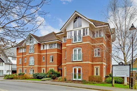 Stonebridge Road, Canterbury, Kent 2 bed ground floor flat for sale