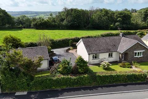 Llanddewi Velfrey, Narberth 3 bed bungalow for sale