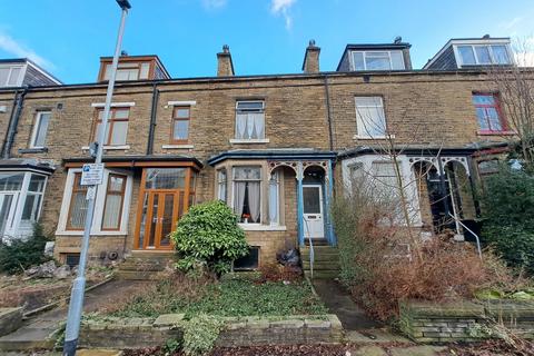 Hall Royd, Shipley, BD18 4 bed terraced house for sale