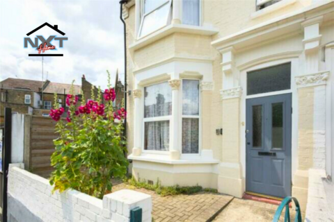 Tyndall Road, Leyton, E10 3 bed house for sale