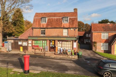 The Green, Sedlescombe, TN33 4 bed detached house for sale