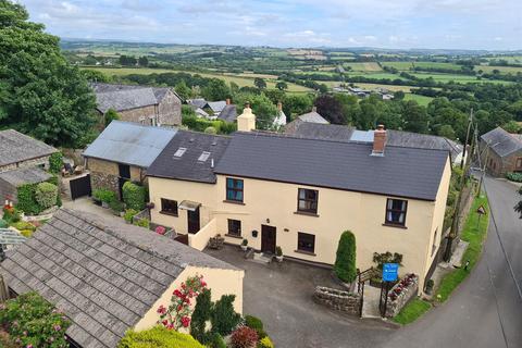 Broadwoodwidger, Lifton 3 bed detached house for sale
