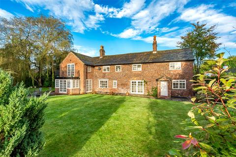 Cross Lane, Wilmslow, Cheshire, SK9 4 bed detached house for sale