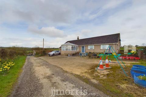Cwm Cou, Newcastle Emlyn 3 bed property for sale