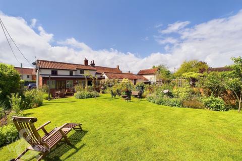 Long Stratton Road, Forncett St.... 3 bed semi