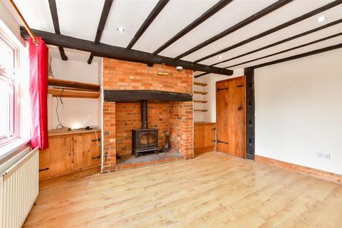Maidstone Road, Staplehurst, Kent 3 bed terraced house for sale