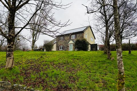 Bwlchllan, Lampeter, SA48 3 bed property with land for sale