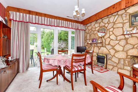 North Pole Road, Barming, Maidstone... 2 bed detached bungalow for sale