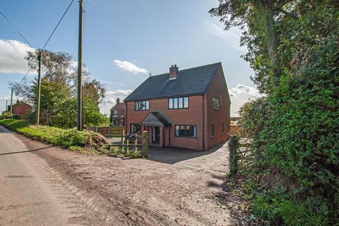 Yoxall Road, Rugeley WS15 3 bed house for sale