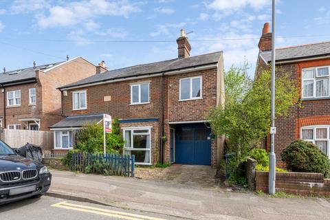Hivings Hill, Chesham, HP5 4 bed semi