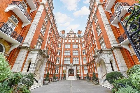 4 bedroom flat for sale