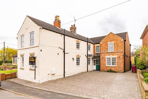 West Street, Barnetby 5 bed detached house for sale